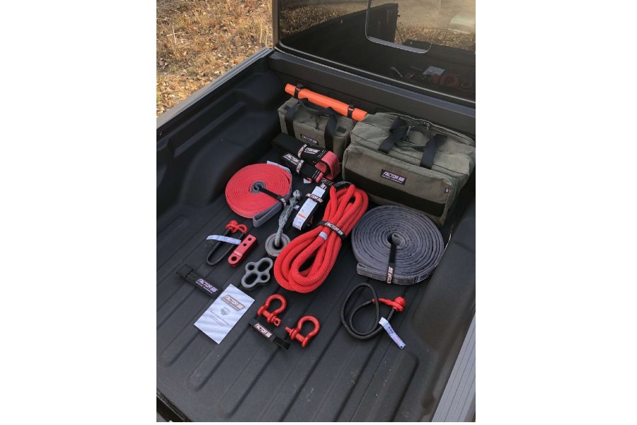Factor 55 Vehicle Recovery Kit, Borah, Red