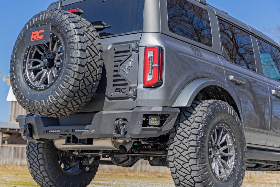 Rough Country Rear Bumper with 6in Slim Line LED Lights - Bronco 2021+
