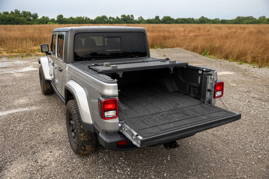 Rough Country Hard Low Profile Bed Cover - 5ft Bed - JT