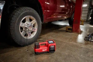 Milwaukee Tool M18 Cordless Tire Inflator