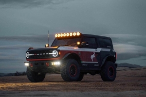 KC HiLiTES 50in Gravity Titan LED Light Bar (8-Light)