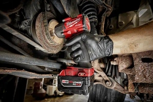 Milwaukee Tool M18 Fuel 12 Mid-Torque Impact Wrench With Friction Ring Kit