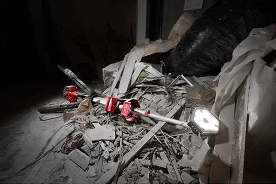 Milwaukee Tool M18 ROCKET Dual Power Tower Light