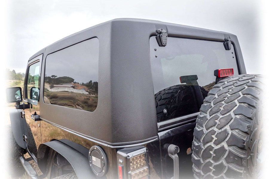 Turn Offroad Squareback 2‑Piece Hard Top, White Gel Coat w/ Insulated Black Foam Headliner - JK 2DR