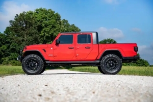 Rough Country 3.5in Suspension Lift Kit w/ Vertex Reservoir Shocks - JT