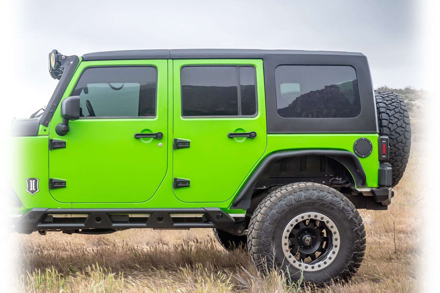 Turn Offroad Squareback 2‑Piece Hard Top, White Gel Coat w/ Standard Headliner - JK 4DR