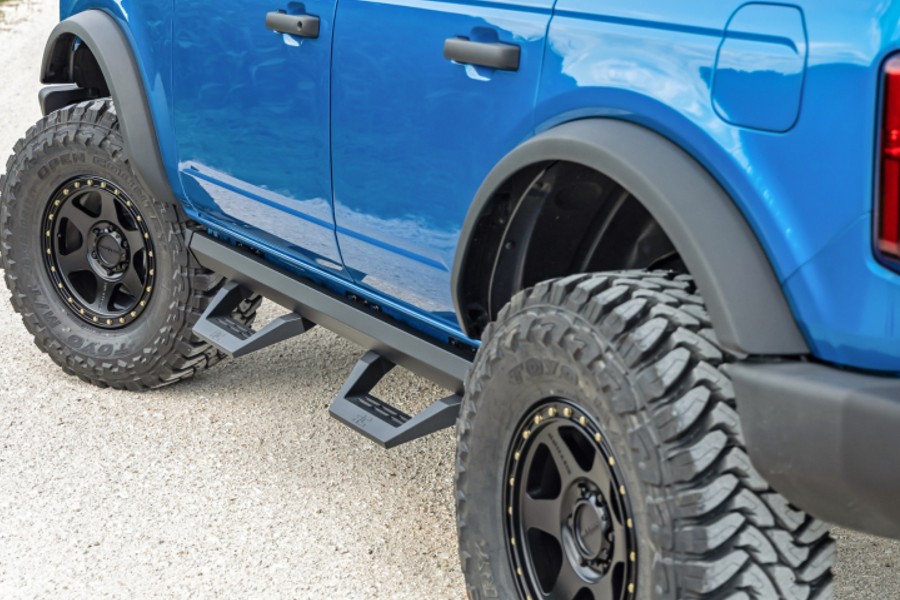 Rough Country SRX2 Aluminum Side Steps - Bronco 4dr 2021+