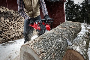 Milwaukee Tool M18 Fuel 16in Chainsaw