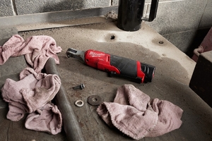 Milwaukee Tool M12 FUEL 1/4in High Speed Ratchet