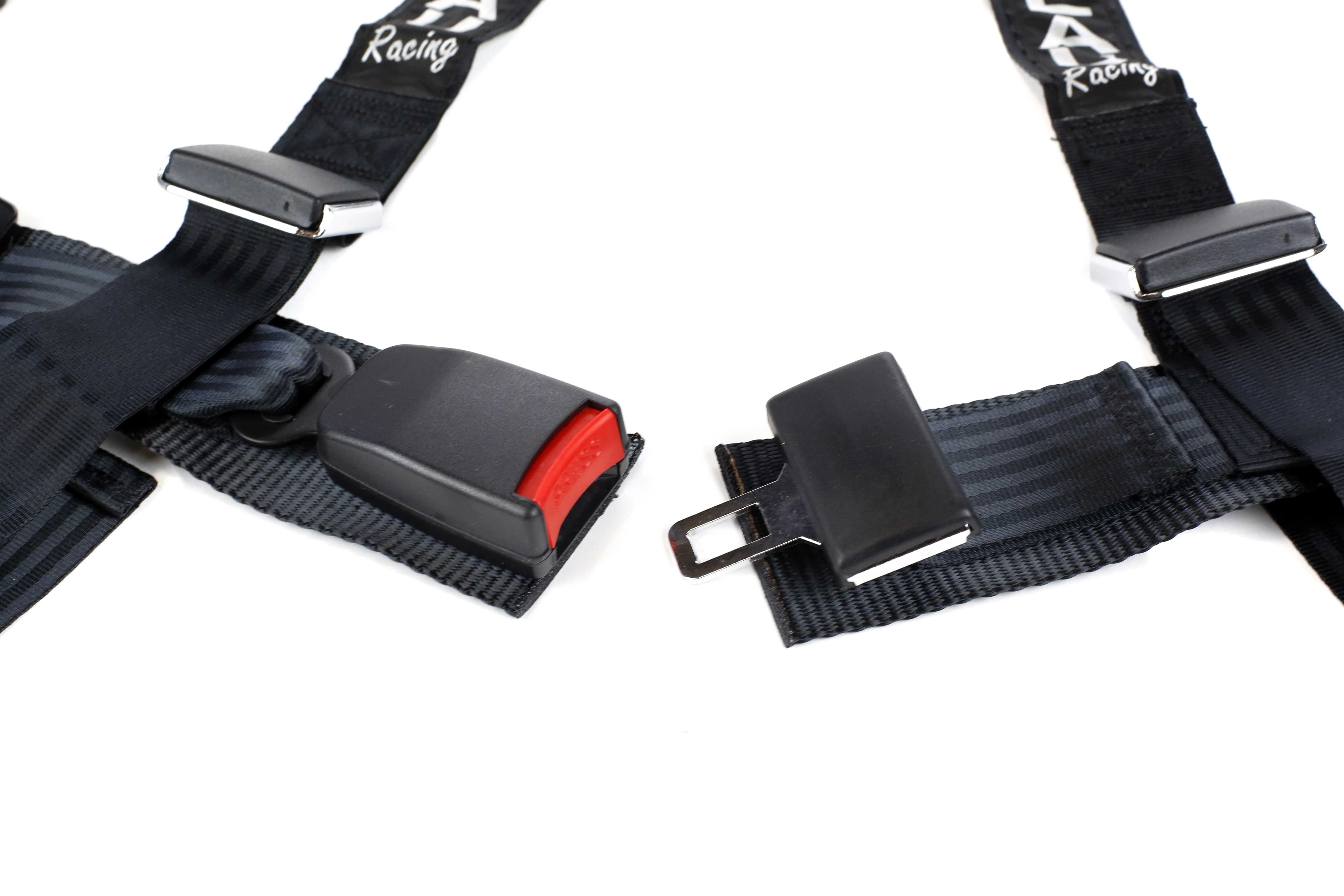 Corbeau 3-Point Bolt In Harness Black
