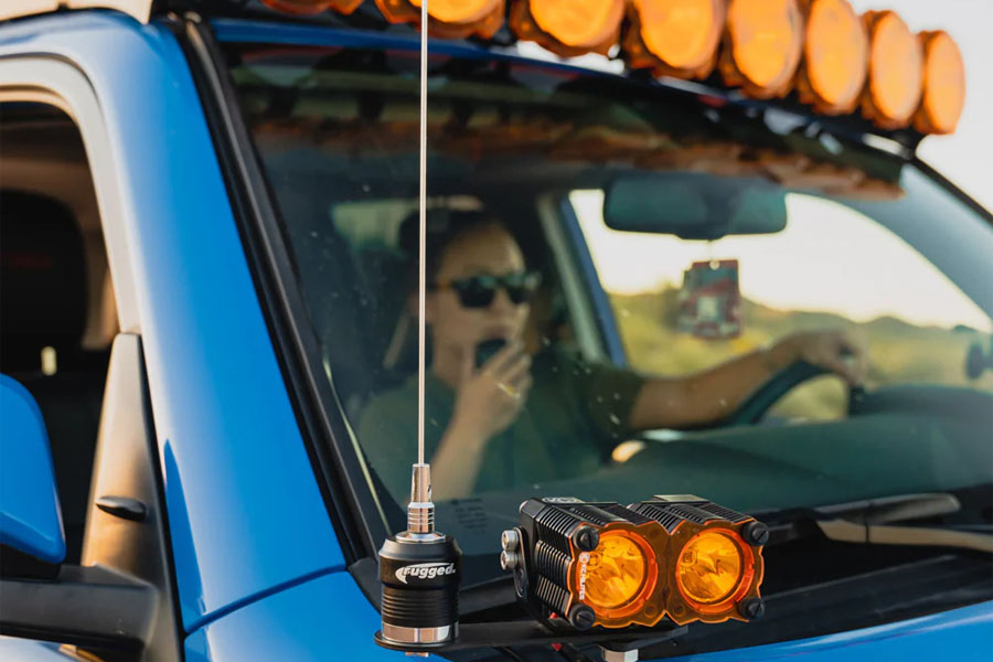 Rugged Radios GMRS and UHF No Ground Plane NGP Tuned Whip Antenna