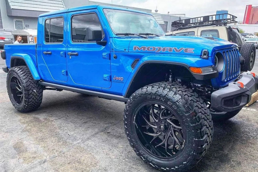 EVO Manufacturing 2.5in Enforcer Overland Lift Kit, Stage 1 PLUS  - JT 