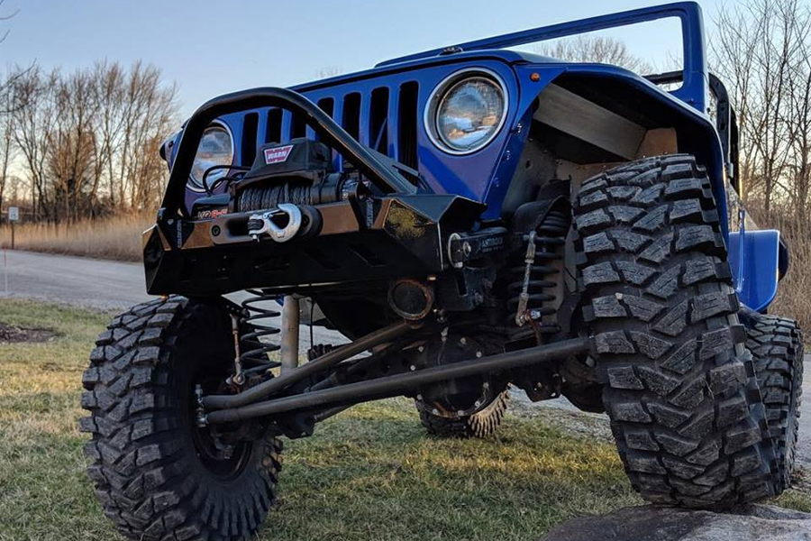 Motobilt Crusher Series Front Bumper w/Stinger - Raw - TJ/LJ/YJ