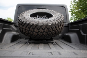 Fishbone Offroad In-Bed Tire Carrier - JT 