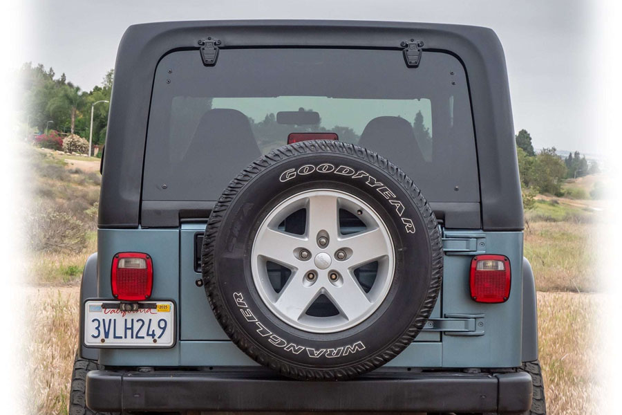 Turn Offroad 1‑Piece Hard Top, Primer w/ Insulated Black Foam Headliner - TJ 