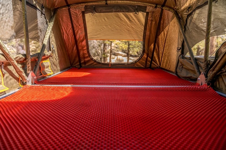Roam Vagabond XL Rooftop Tent w/Annex - Black