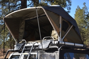 Raptor Series Voyager Roof Top Camping Tent w/ Ladder