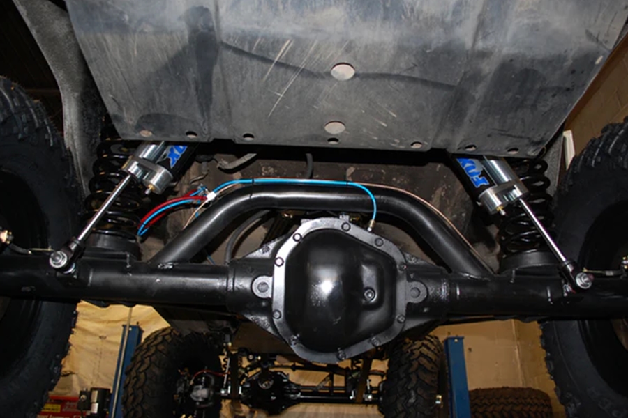 Clayton Off Road Rear Coil Conversion Axle Bracket Kit  - XJ