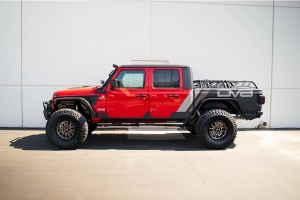 DV8 Offroad OE Plus Side Steps - JT