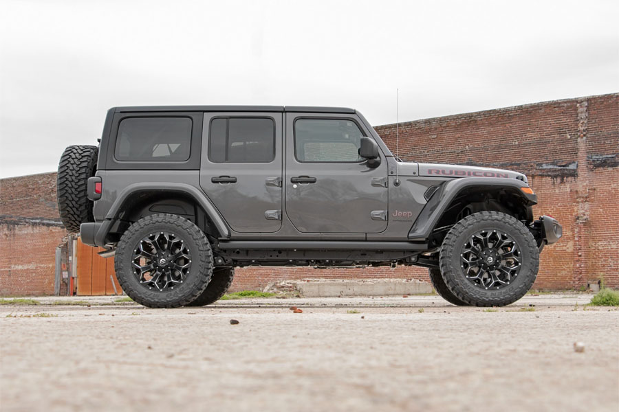 Rough Country 2.5in Lift Kit - M1R Monotube - 2024+ JL Rubicon 4DR