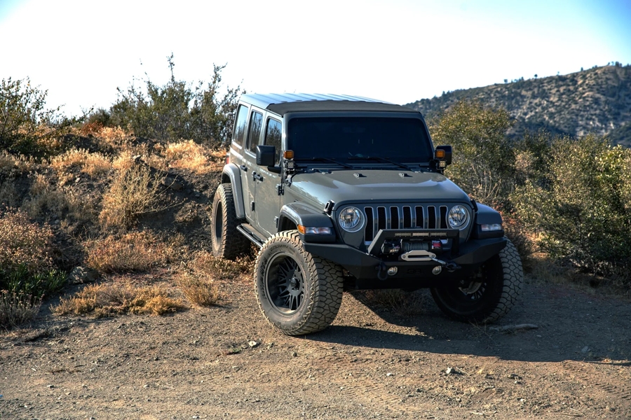 Body Armor Full-Width Front Bumper - JT/JL/JK