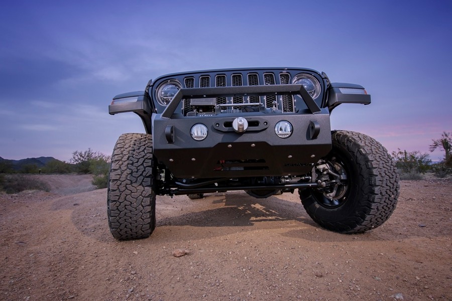 Raptor Series Magnum Stubby Front Bumper - JT/JL