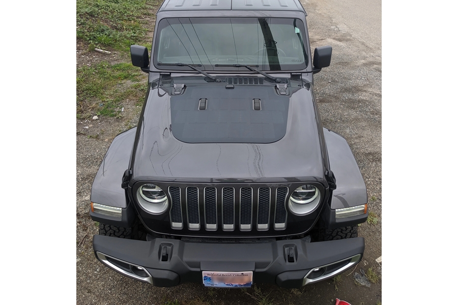 Cascadia 4x4 VSS Hood Solar Panel System - JT/JL Non-Rubicon