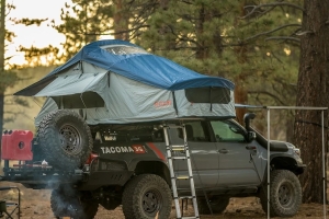 Roam Vagabond Rooftop Tent w/Annex - Slate Grey/Navy Blue