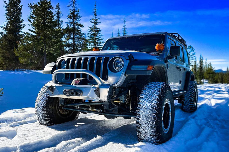 Next Venture Motorsports Featherweight Series Aluminum Front Stubby Bumper Only - Bare - JL/JT