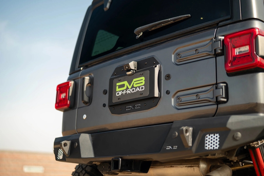 DV8 Offroad Spare Tire Delete w/ Camera Mount - JL