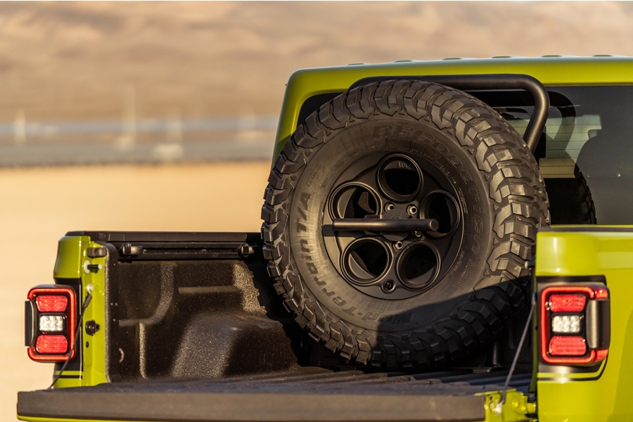 AEV Vertical Tire Mount  - JT 