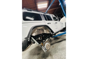 Evo Manufacturing Rear Aluminum Inner Fenders - Black - JL