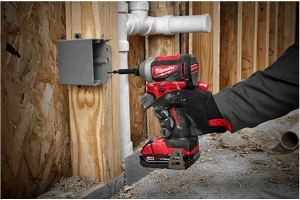 Milwaukee Tool M18 1/4in Hex Impact Driver Kit