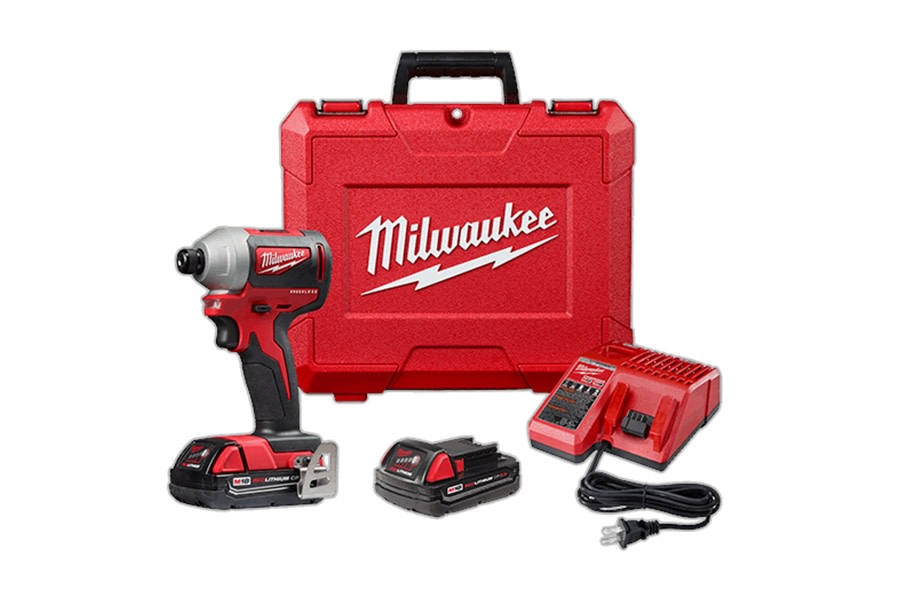 Milwaukee Tool M18 1/4in Hex Impact Driver Kit