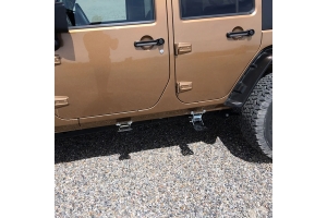 M.O.R.E. Hide-A-Step Rear Step - Black - JK 4Dr