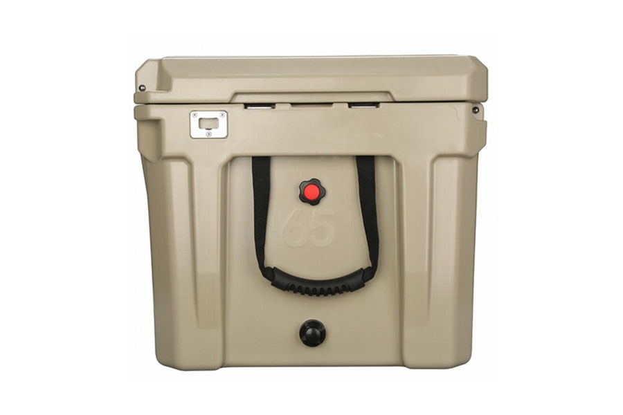 Bulldog Winch Sportsman Cooler - 65QT