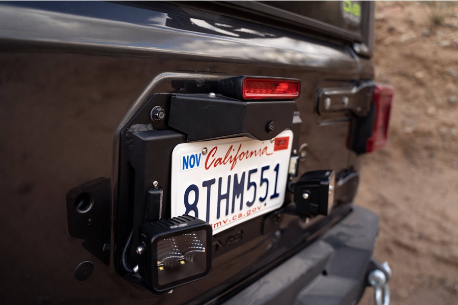 DV8 Offroad Spare Tire Delete w/ Light Mounts - JL 