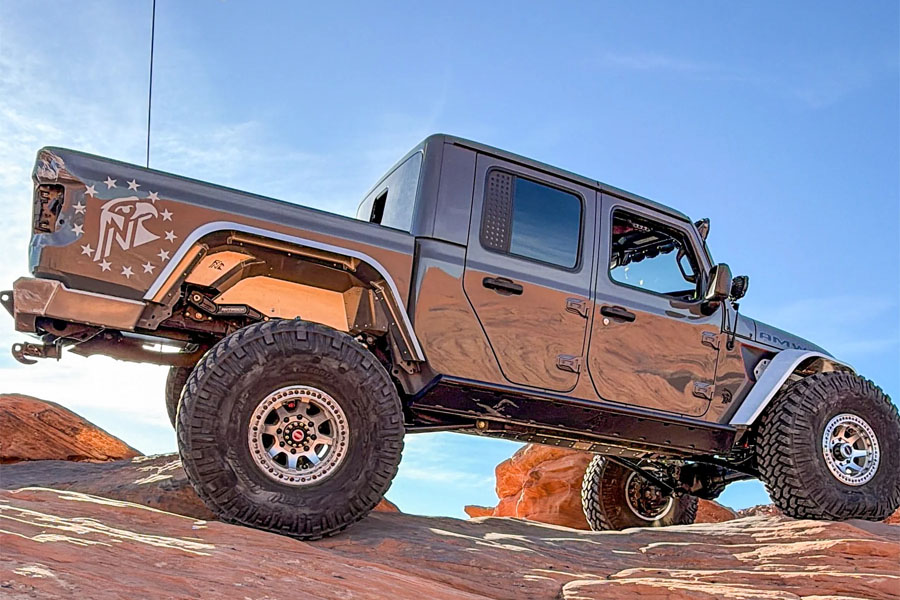 Next Venture Motorsports Aluminum Rear Inner Fender Liners - Anti-Rock Compatible - JT 3.6L