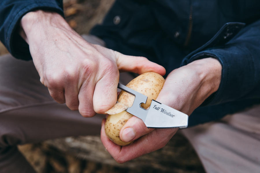 Full Windsor The Muncher Multi-Tool Utensil - Titanium