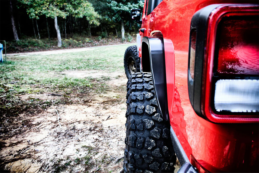 Motobilt Crusher Rear Fender Flares - Bare Steel - JT