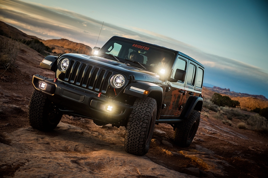 Baja Designs Squadron-R SAE Fog Pocket Kit - Amber - JT/JL Rubicon