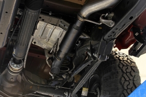 Flowmaster Outlaw Extreme Cat-Back Exhaust System - JT 3.6L