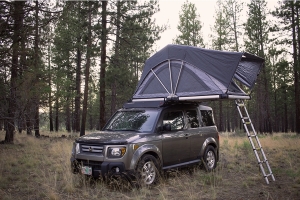 FreeSpirit Recreation High Country Series Premium 55in Roof Top Tent