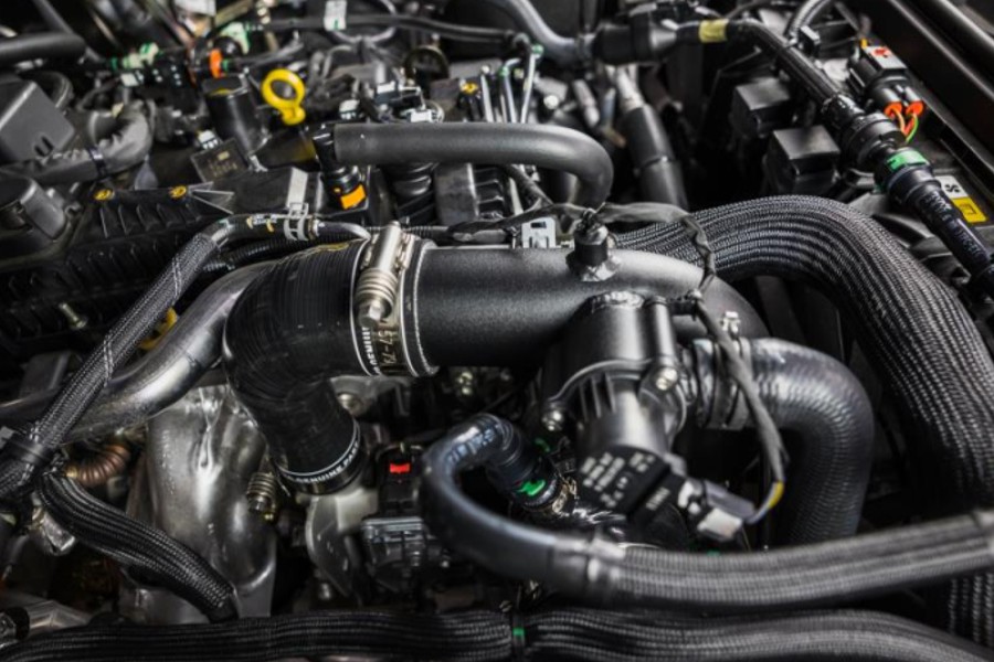 Mishimoto Performance Intercooler Pipe & Boot Kit, Polished Aluminum - Bronco 2021+