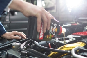 Motul 109470 8100 X-Clean EFE 5W/30, 1 Liter