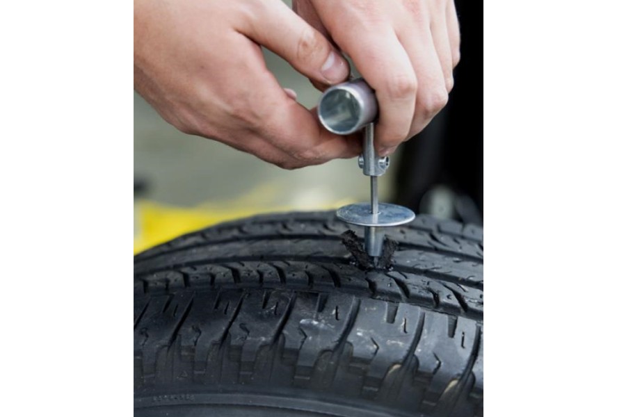 Borne Off-Road Tire Repair Kit, 69 Piece