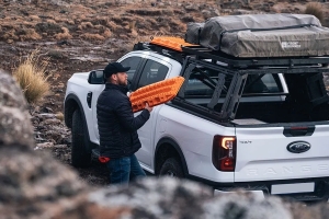 Front Runner Outfitters Pro Bed Universal Accessory Mount