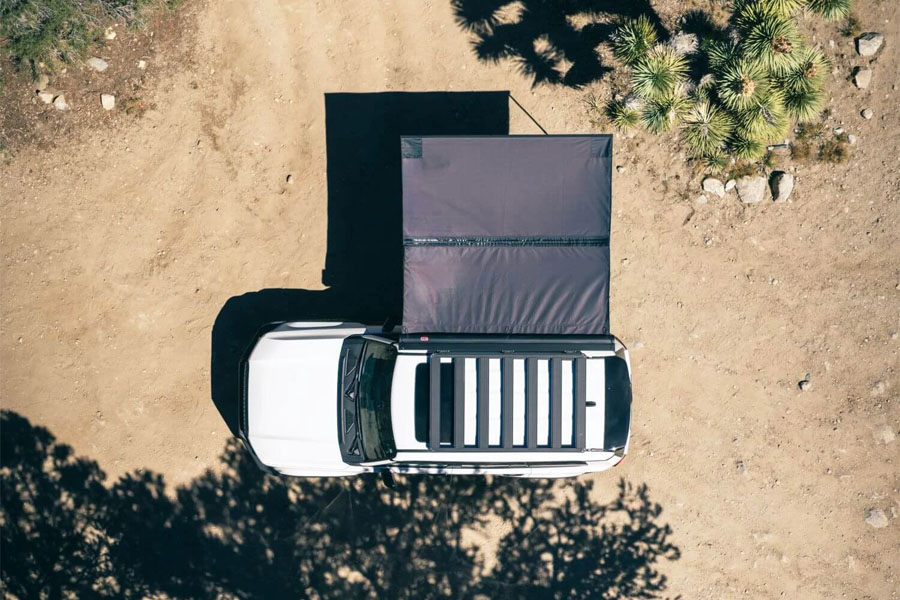 ARB Hard Case Awning w/ Light - 6.5ft / 2m