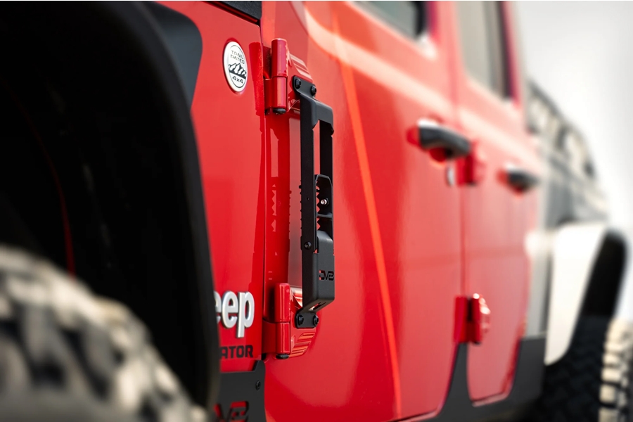 DV8 Offroad Hinge Mounted Steps - JT/JL/JK