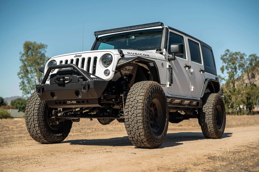 DV8 Offroad Front Skid Plate - Black - JK 